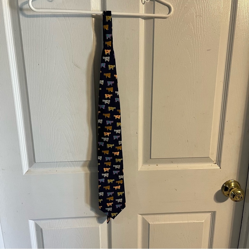 ALYNN COW TIE - Picture 3 of 3